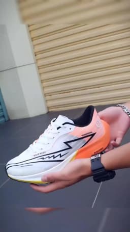 Fashion Men's Sneakers Summer Comfy Breathable Gym Sports Shoes Cushioned Support Running Shoes Tennis Cross Training Shoes