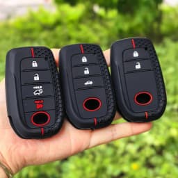 Silicone Auto Remote Car Key Case Cover For Toyota CHR Hilux Fortuner Land Cruiser 200 Camry Corolla Crown RAV4 Highland