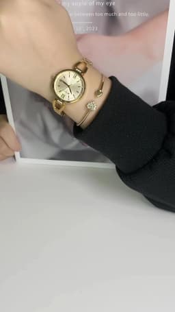 CURREN Women's Watches Elegant Fashion Original Quartz Watch for Laides Waterproof Stainless Steel Simple Luxury Daily Wear