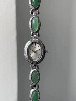 High-end Luxury Watches for Woman Elegant Green Jewelry Jade Quartz Bracelet Wristwatch Gift for Women Lady Fashion Dress Watch