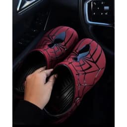 in Stock Kawaii Beach Sandals Hole Shoe Comics Cartoon 3D Adult Service Breathable Fashion Trend Sense of Luxury Gift
