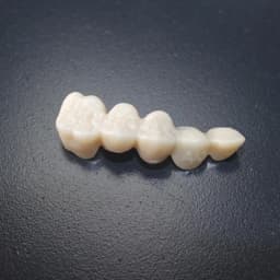 AG Dental Material Zirconia Multilayer 3D MULTI-LAYER Zirconia Blocks 98mm Multilayer Zirconia Disc Cad Cam Dental Lab Use