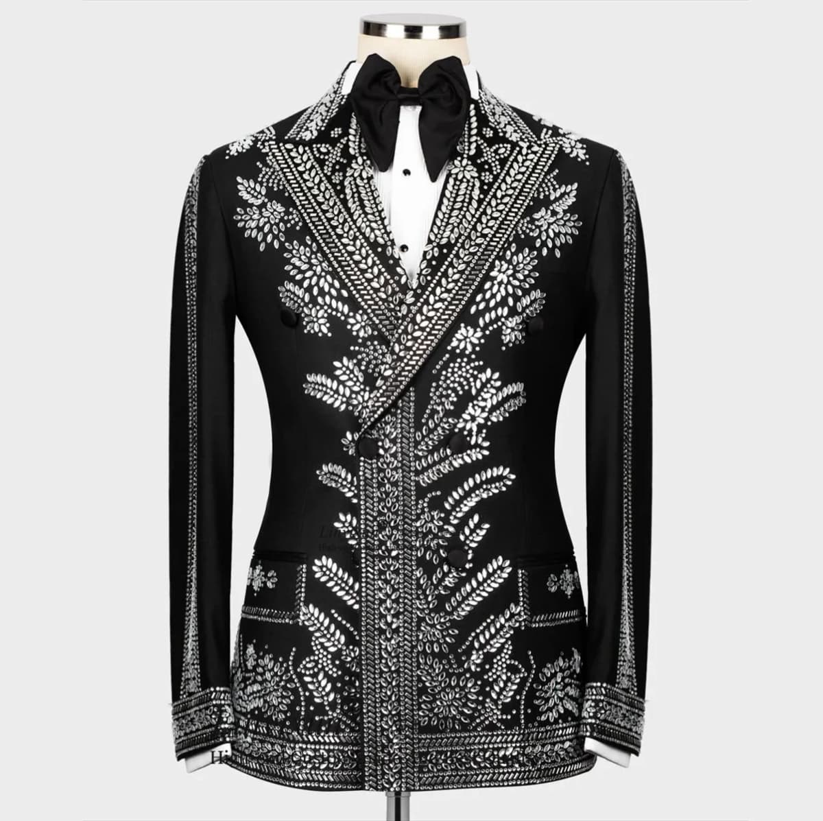 Formal Luxury Diamond Men Suits Shiny Beaded Crystals Groom Wedding Tuxedos Customized Party Blazers Business vestidos de novia