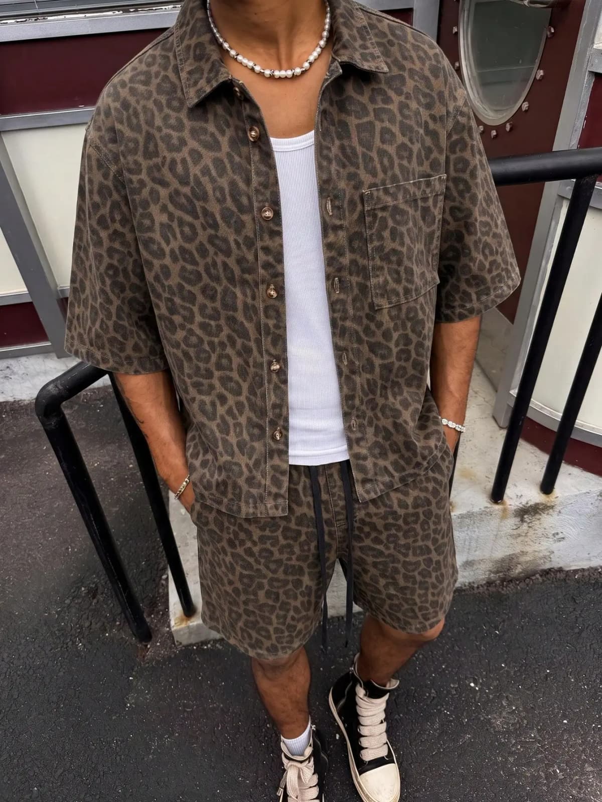 Men's Vintage Brown Leopard Print 2-Piece Set: Short Sleeve Collared Shirt & Drawstring Shorts Streetwear Matching Outfit