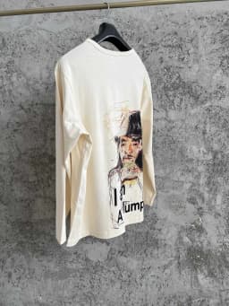 A Japanese oil painting portrait printed pure cotton casual painter hoodie with a literary and artistic style