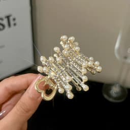 Fashion Irregular Metal Hair Claw Clip Women Shiny Rhinestone High Ponytail Shark Hairpins for Girls Hair Accessories Headwear