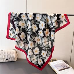 Luxury New Printed Scarves Women's Silk Scarf Spring and Summer Floral Decorations Small Neckties Hairbands Bags Wholesale