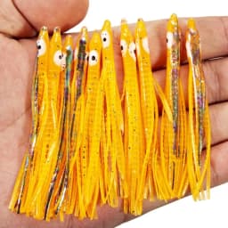 100pcs Luminous Squid Skirts Soft Lure 8cm Night Fishing Accessories Lure Bait Octopus Glow Rubber Artificial Bait for Tuna