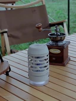 Naturehike Camping Electric Mosquito Killer Light Outdoor Hiking Mosquito Zapper Night Fishing Floodlight Portable Mosquito Lamp