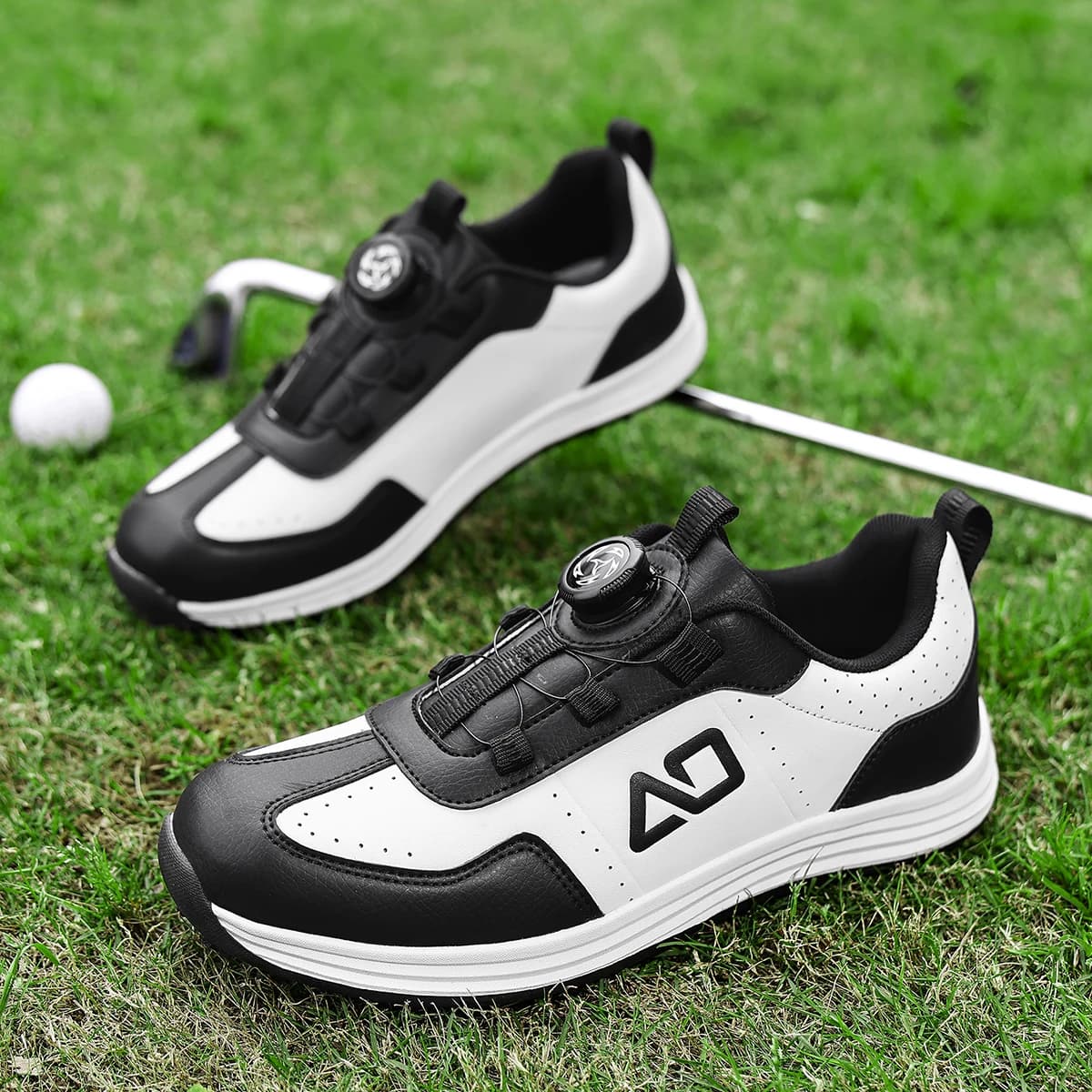 Golf Shoes for Fashionable Outdoor Use for Both Men and Women, With Anti-Slip Design, Suitable for Mountain Climbing and Hiking