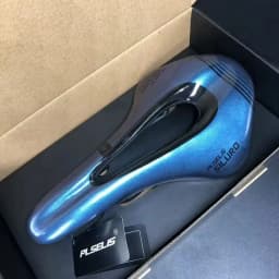 Carbon Bike Saddle Cycling Seat Road Selle Full Carbon Fiber Wide Saddle Bike Seat Triathlon Bike Saddle Parts