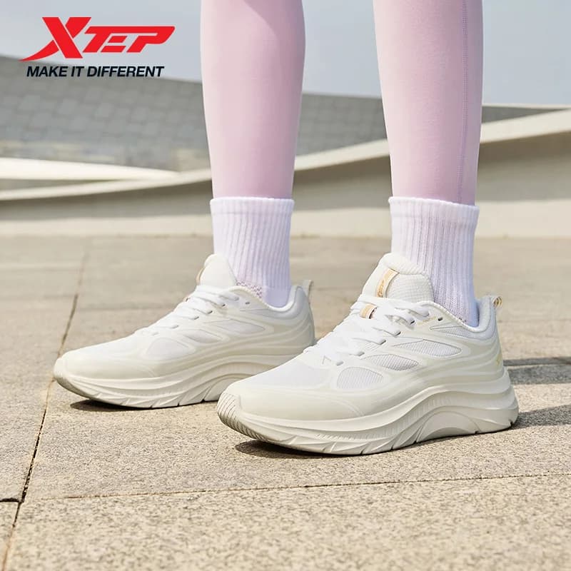 Xtep Light FW Running Shoes For Women Summer Breathable Mesh Running Shoes Outdoor Cushioning Rope Skipping Shoes 875318110019