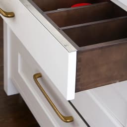 Traditional Vintage Retro Brass Drawer Knobs Zinc Alloy Cabinet Handles Affordable Luxury Cabinet Pull Hardware for Kitchen