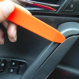 Trim Removal Tool Kit 4PCS Car Clip Remover Tool Interior Trim Removal Kit Car Door Trim Panel Removal Tool Car Dashboard Audio