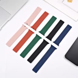 44mm Silicone Loop Strap for Apple Watch 7 45mm 41mm 38mm 42mm Watchband Original Magnetic Bracelet IWatch Seires SE 7 6 5 Strap