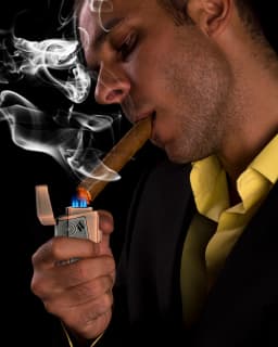 Cigar Lighter 4 Torch Jet Flame,Cigar Punch & Holder & Draw Enhancer,Refillable Torch Lighter,Multi-Functional Cigar Accessories