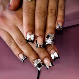 24pcs Nude Pink Sweet Fake Nails Short Duckbill Leopard Print French False Nails With 3D Bowknots Butterfly Cherry Press On Nail