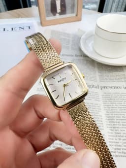 Watches For Woman Light Luxury Advanced Ladies Watches Simple Fashion Compact Dial Women's Quartz Watch Student Gift UTHAI