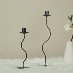 European Simple Metal Black Curved Candle Holder Creative Retro Wrought Iron Room Home Decoration Desktop Candle Stick Stand