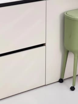 UFORU Light Luxury Garbage Bin, Movable Large Capacity Trash Can, Home Kitchen Storage Box, Household Organizer
