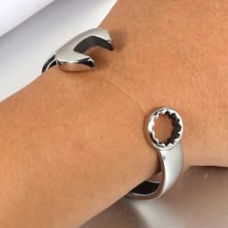 Retro 316L stainless steel bracelet, personalized retro wrench, screw opening, men's and women's titanium steel bracelet jewelry