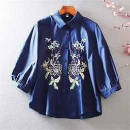 New Embroidered Shirt Women's 2024 Summer Fashion Retro Western Style Design Sense Loose Lantern Sleeve Blouse Lady Tops