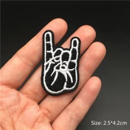 Band Rock Clothes Badges Iron On Patches Appliques Embroidered Music Punk Stripes for Clothes Jacket Jeans Diy Decoration