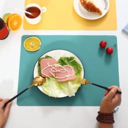 15.75"x11.81" Extra Large Waterproof Placemat Food Grade Silicone Heat Insulation Non-slip Washable Table Mat For Kitchen Dinner