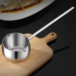 Stainless Steel Hot Oil Spoon With Extended Handle Anti-Burning And Anti-Splashing Small Pot For Oil Pouring Kitchen Tool