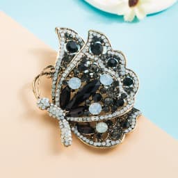 Baroque Luxury Beautiful Butterfly and Insect Design Brooches for Men and Women, Jewelry, Fashion Accessories, and Party Gifts