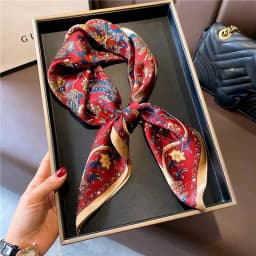 100% Natural Silk Square Scarf Women Bandana Headscarf Scarves Shawls Square Neck Foulard Wraps Cachecol Femme Schals Bufanda