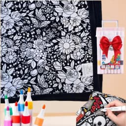 DIY Coloring Blanket with 24 Colors Markers, 125x156cm Washable Cozy Velvet Throw Giant Doodle Colored Blanket for Living Room