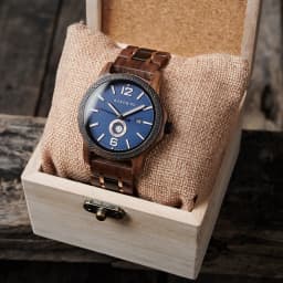 Wooden Men's Watches BOBOBIRD New Fashion Japanese Movement Quartz Wristwatch Week Date Display Custom Name Brand Great Gift