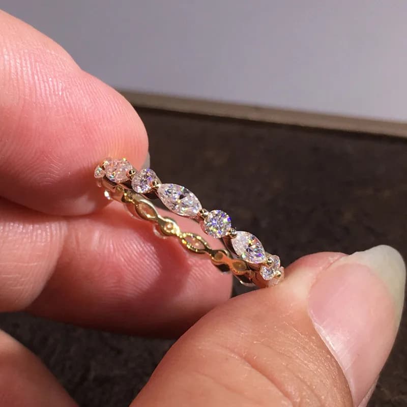 925 Sterling Silver Cubic Zirconia Rings for Women Gold Color Simple Stylish Newly Designed Rings Elegant Temperament Jewelry