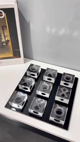 Modern Minimalist XO Square Crystal Chessboard Decorative,Black and White Crystal for Living Room Desktop Small Ornament
