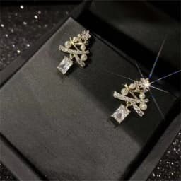 Colourful Zircon Christmas Tree Earrings For Women Sparkling Crystal Snowflake Elk Earring New Year Holiday Jewelry Gifts