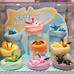 Original PokéMon Eevee Sleeping Position Series Blind Box Sylveon Umbreon Flareon Anime Desktop Decoration Model Birthday Gift