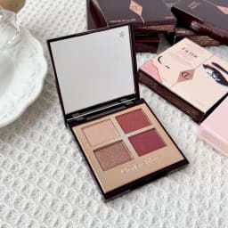 Charlotte Tilbury Lip Balm Facial Setting Powder Delicate Texture Flawless Liquid Foundation Cosmetics Moisturize Setting Spray