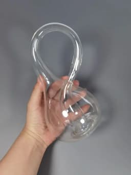 Factory Sales Klein Bottles Thickened Ornaments Four-dimensional Space Bottles Decorative Glass Bottles Gifts