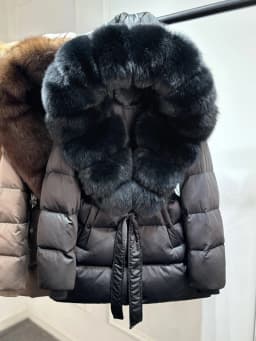 2025 New Natural Thick Warm 90% White Goose Down Coat Long Winter Jacket Women Real Big Fox Fur Collar Belt Loose Puffer Parka