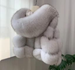 Women's Natural Fox Fur Vest Winter Warm Thick Fashion Hooded Genuine Sheepskin Real Fur Short Outerwear for Ladies