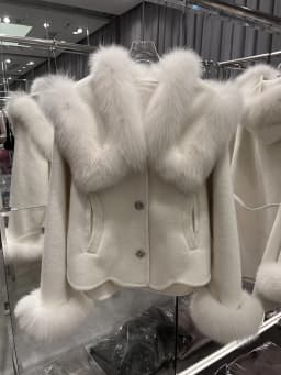 2024 New Autumn Winter Cashmere Wool Woolen Ladies Outerwear Female Coat Real Fur Coat Women Natural Fox Fur Collar Jacket