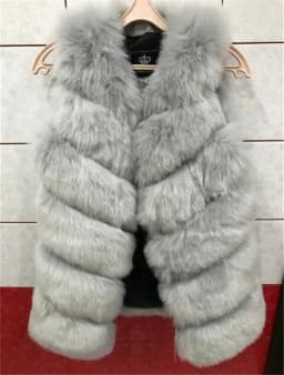 Women's Fur Vest Padded Jacket Short Length Warm Autumn Winter Outerwear Fashion Street Style No Hat Included Standard Fit