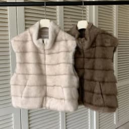 Winter Chic Luxury Fake Fur Vest Women's Zipper Sleeveless Stand Collar Warm Outerwear Short Style Straight Tube Shape
