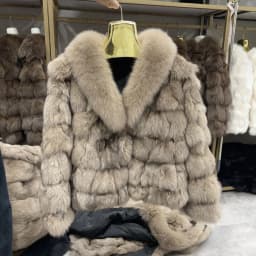 HUA QIU MEI SI Women's Natural Fox Fur Jacket with Fox Collar for Winter Warmth, Short Style Real Fox Fur Leather Jacket
