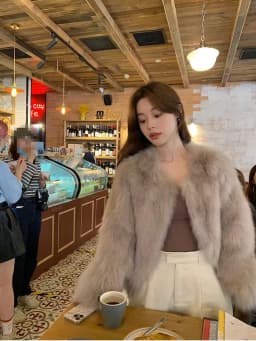 Young Women's Fur Coat Winter New Style Tocap Leather And Fur Integrated Jacket Short Length Korean Style Commute Friendly