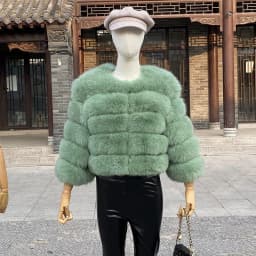 2026 New Style Real Fur Coat 100% Natural Fur Jacket Female Winter Warm Leather Fox Fur Coat High Quality Fur Vest