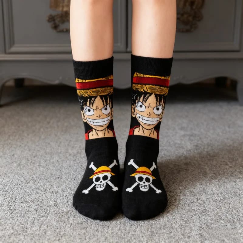 Hot Anime One Piece Casual Socks Cartoon Creative Printed Fashionable and Breathable Men and Women Mid-calf Socks Gift