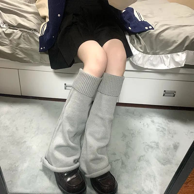 Knitted Mid Tube Spicy Girl Wide Leg Warm Loose Horn Versatile JK Foot Cover Thickened Women Solid Color Y2k Pile Sock Cover