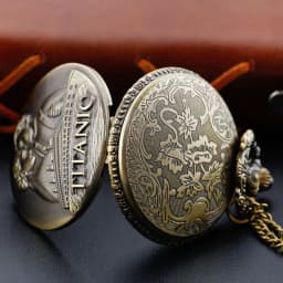 Bronze Classic Titanic Couple Love Couple Versatile Quartz Pocket Watch Retro Fashion Necklace Pendant Student Festival Gift